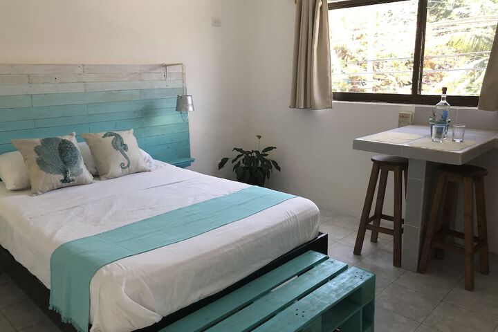 Room 11 of 120
