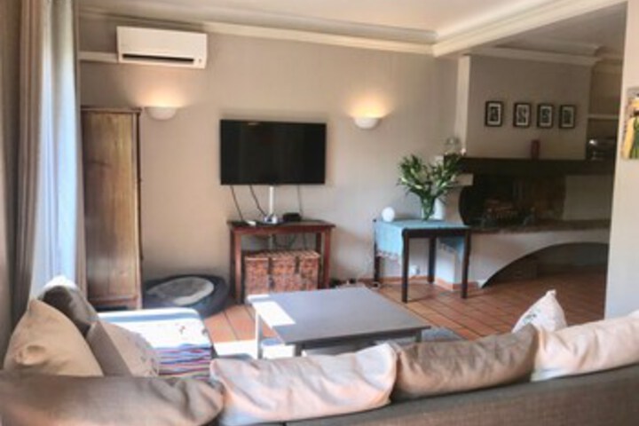 Room 26 of 49