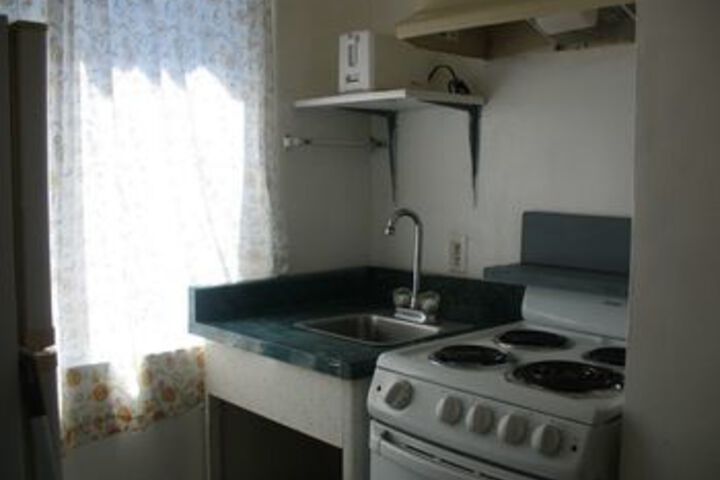 Room 12 of 26
