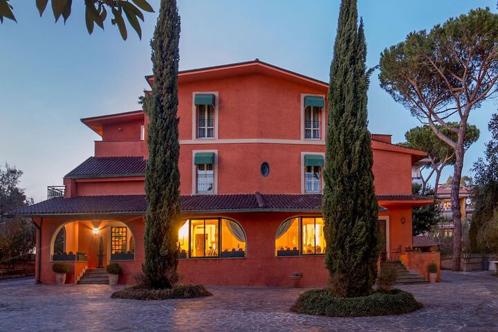 Hotel Exterior