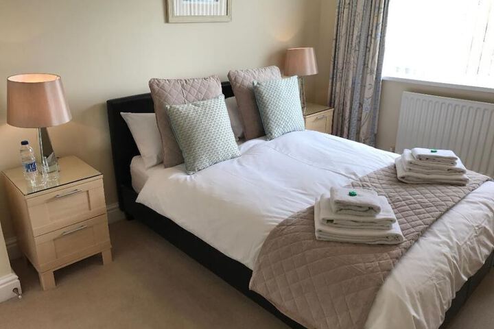 Room 5 of 30