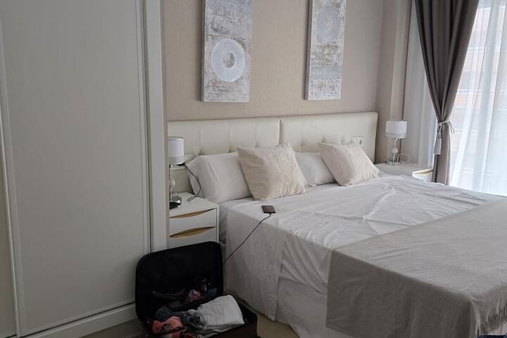 Room 3 of 13