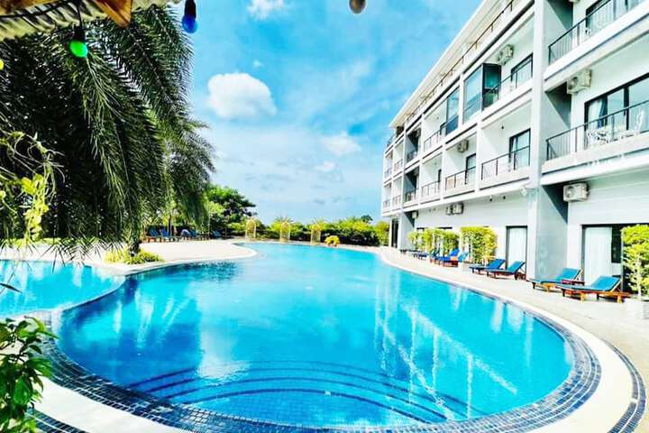 Kep Bay Hotel & Resort