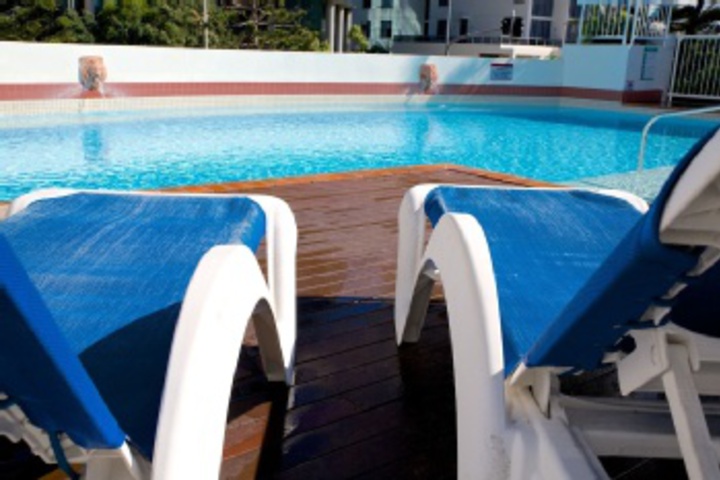 Sundeck 10 of 119