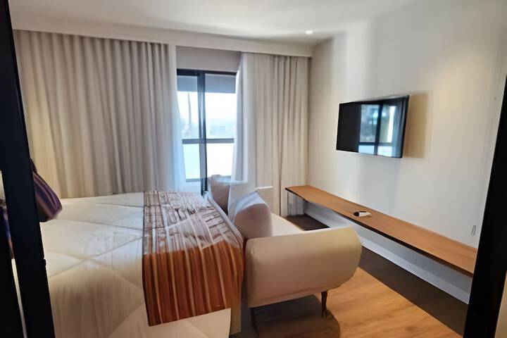 Room 10 of 26