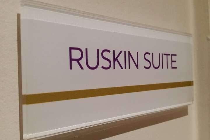 Room 3 of 41