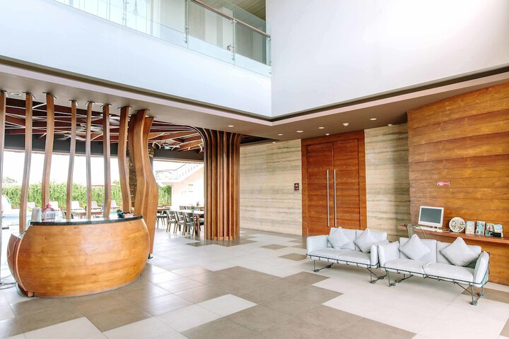 Hotel Interior 6 of 59
