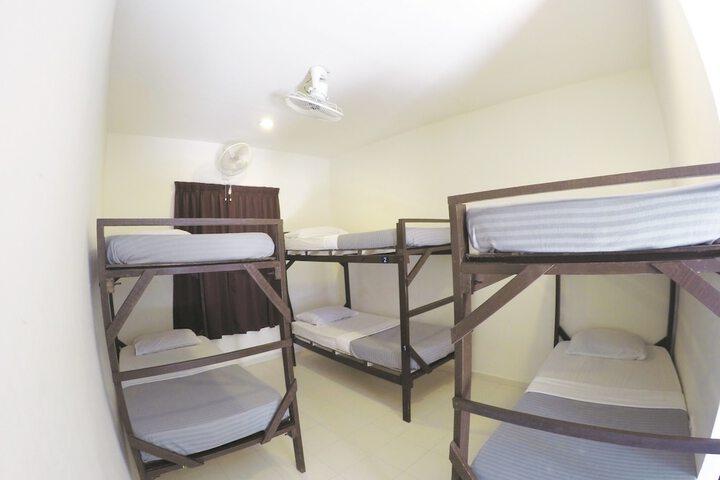 Room 7 of 17