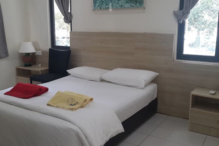 Room 5 of 52