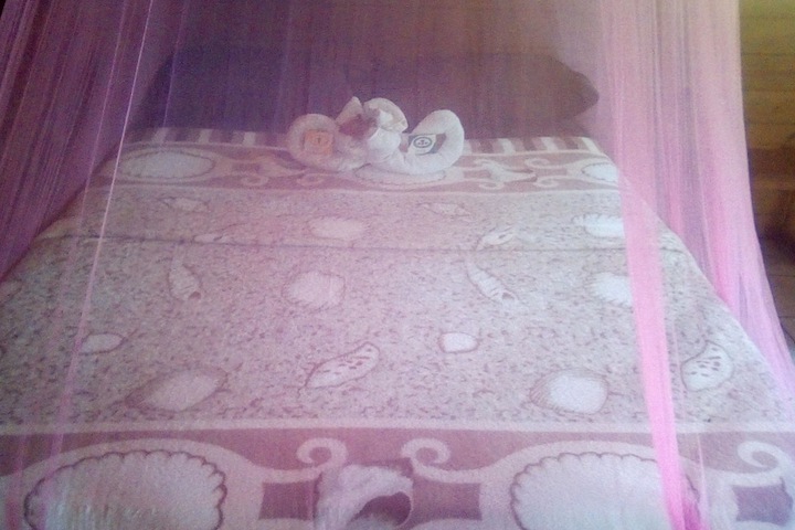Room 5 of 92