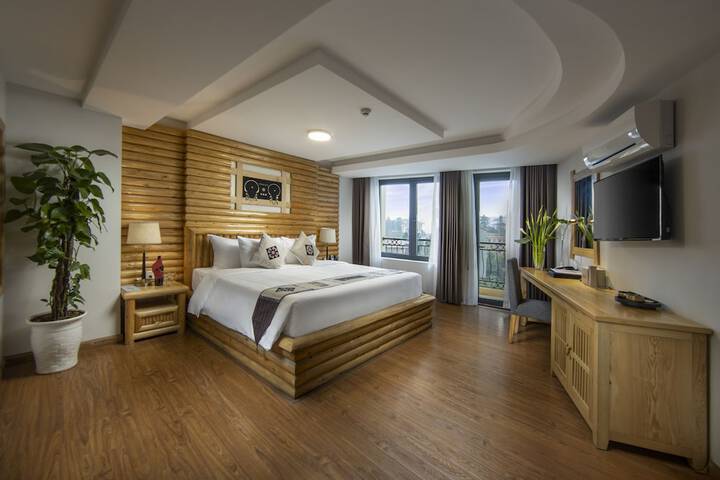 Room 15 of 122