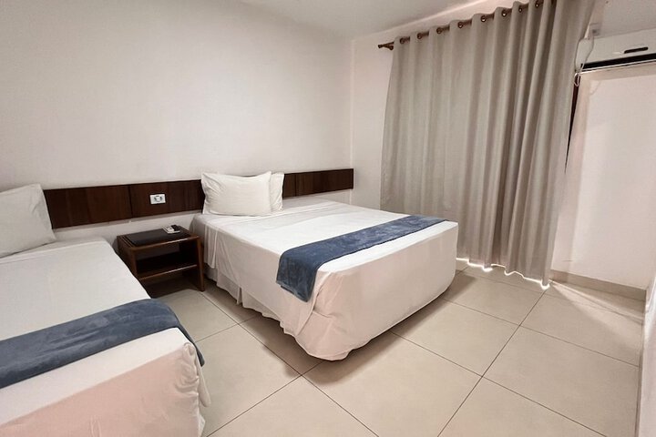 Room 15 of 49