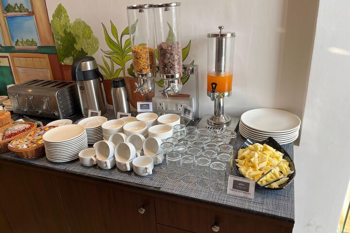 Breakfast/Coffee Service 53 of 57