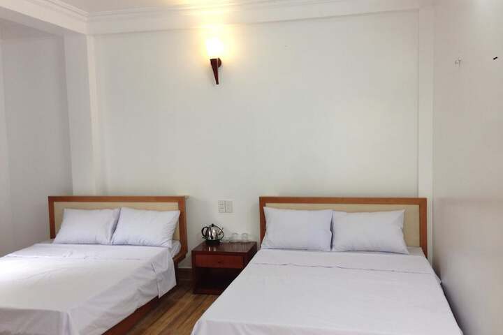 Room 18 of 39