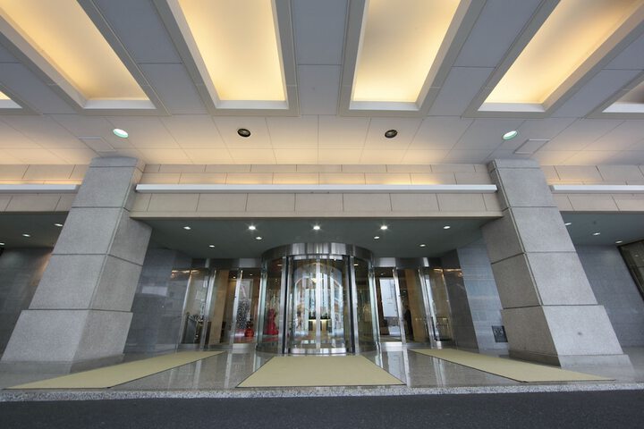 Hotel 2 of 93
