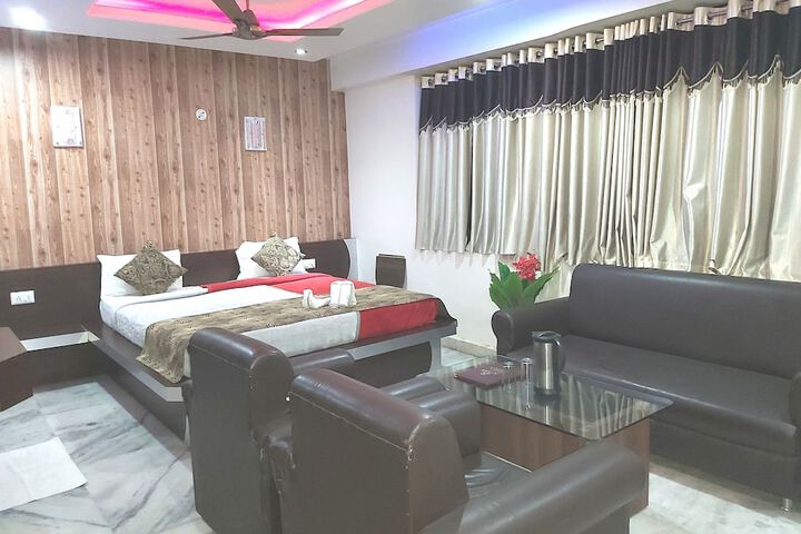 Room 16 of 30