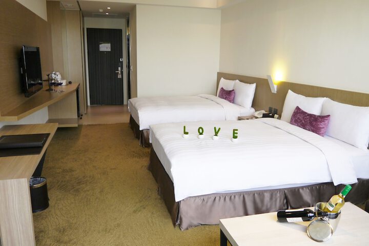 Room 6 of 58