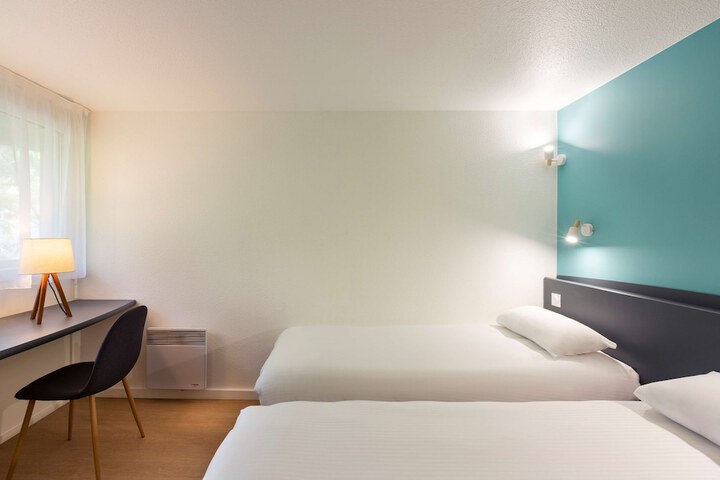 Room 7 of 36
