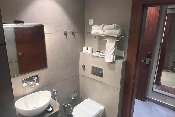 Room 36 of 52