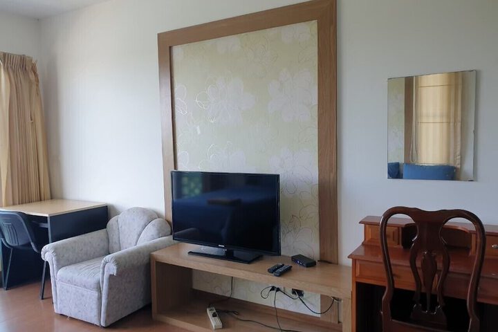 Room 9 of 263