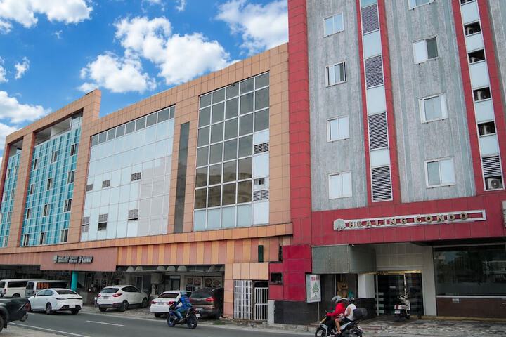Hotel 121 of 127