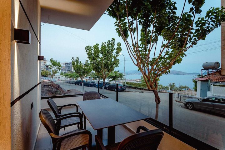 Terrace/Patio 51 of 88