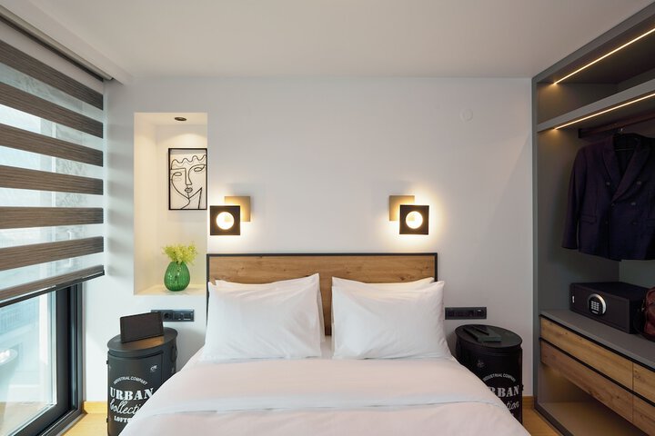 Room 36 of 113