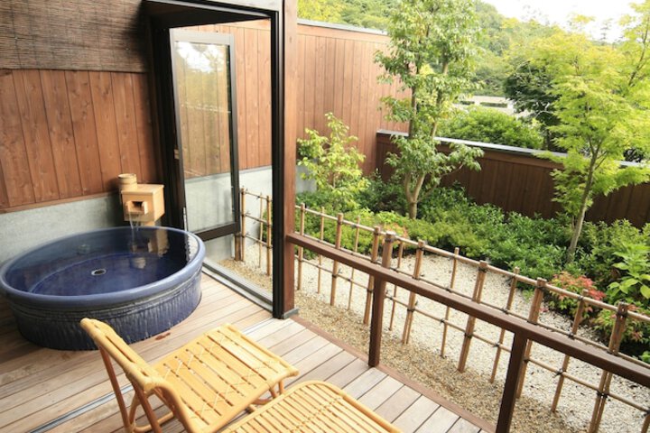 Terrace/Patio 30 of 59