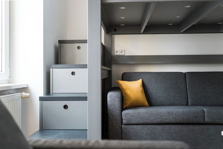 Room 44 of 101