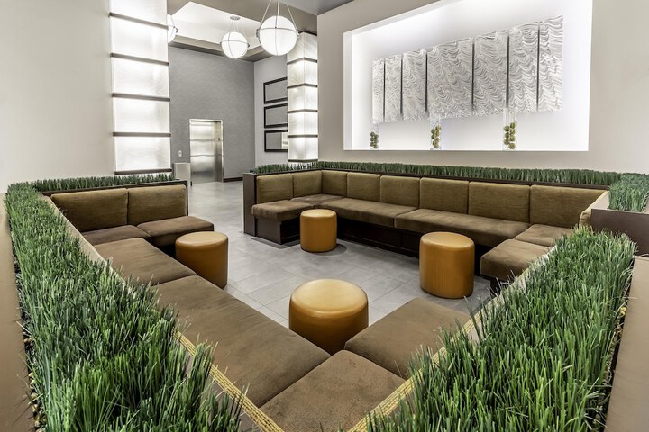 Guest Lobby
