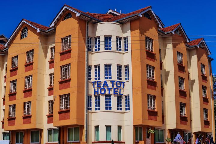 Tea Tot Hotel