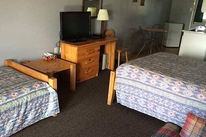 Room 14 of 37