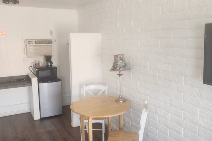 Room 7 of 29