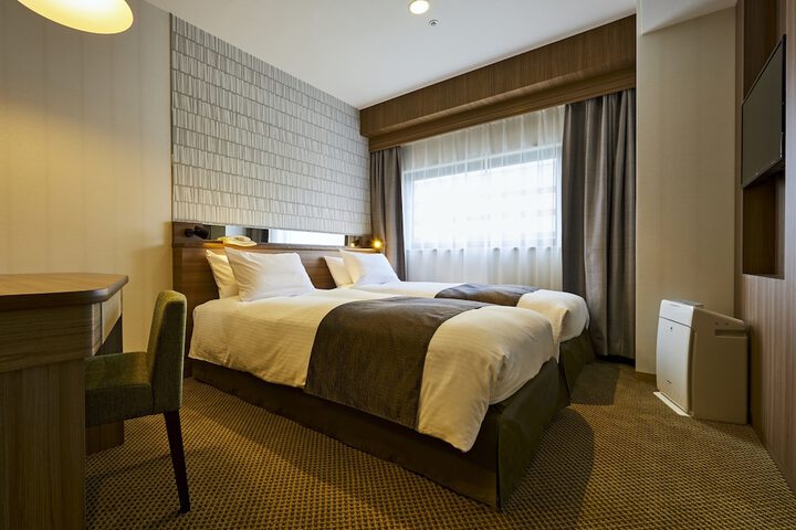 Room 14 of 53
