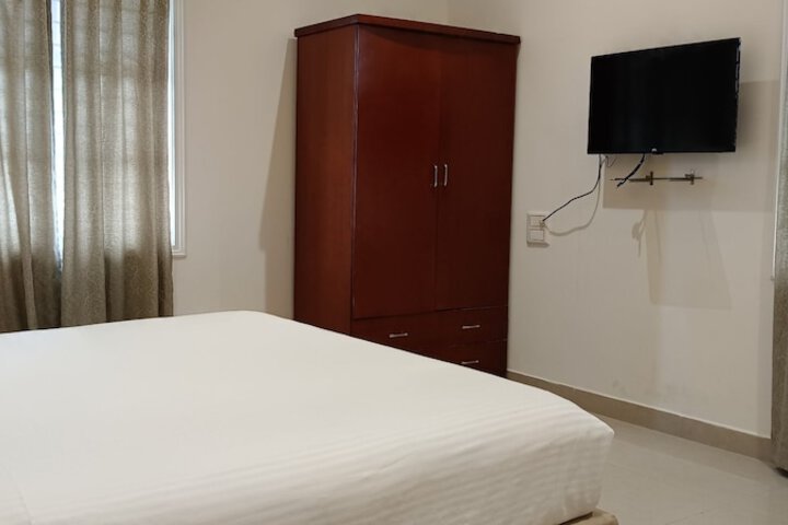 Room 15 of 70