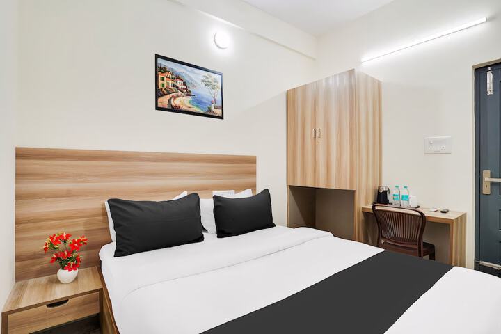 Room 2 of 15