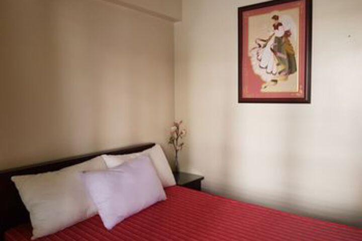 Room 9 of 41