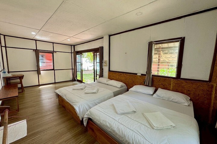 Room 18 of 68