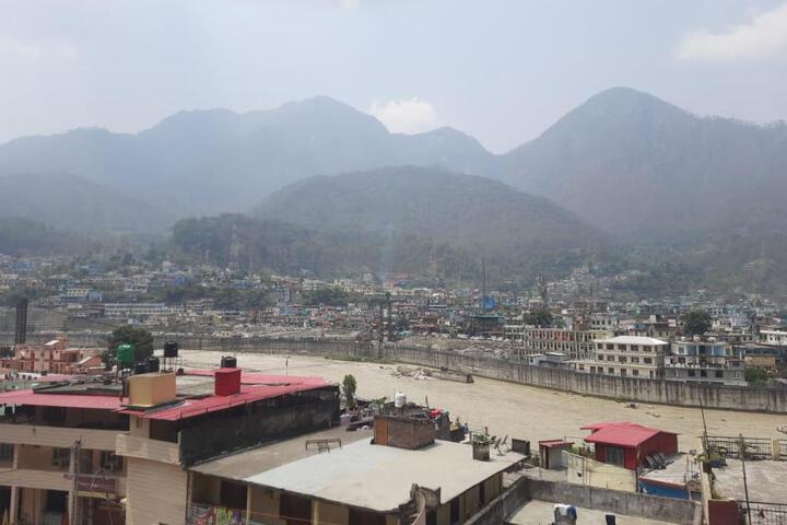 Hotel Yuvraj