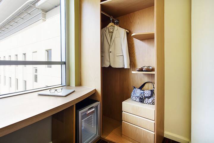 Room amenity