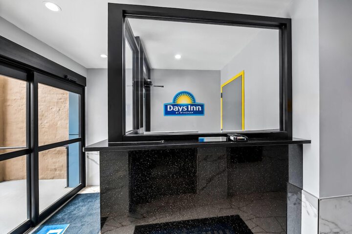 Hotel Interior 3 of 39