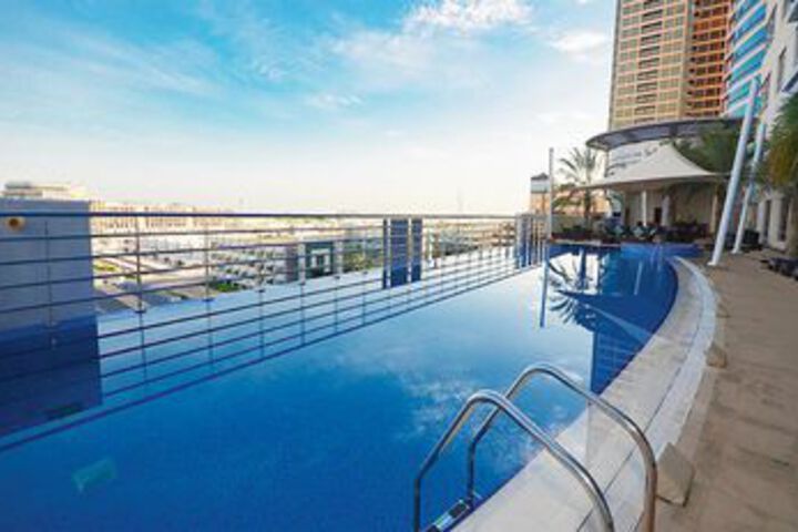 Pool 33 of 59
