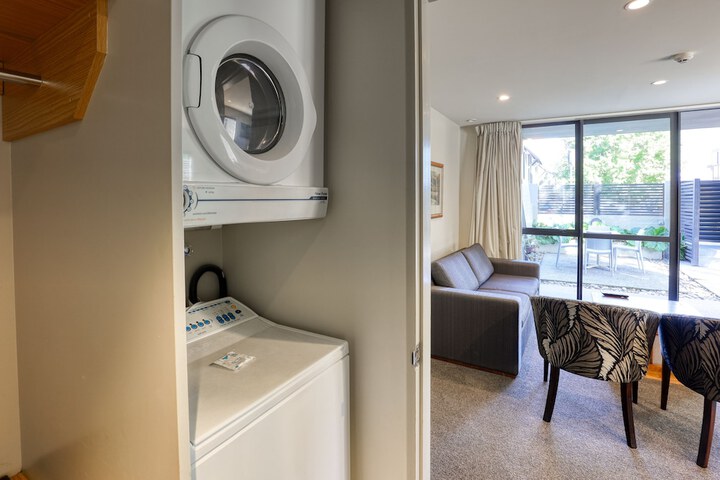 Room 60 of 106