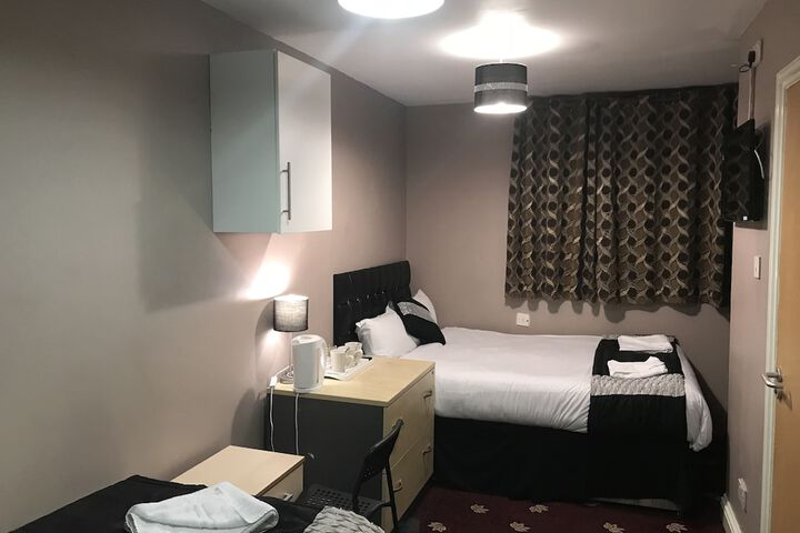 Room 5 of 35