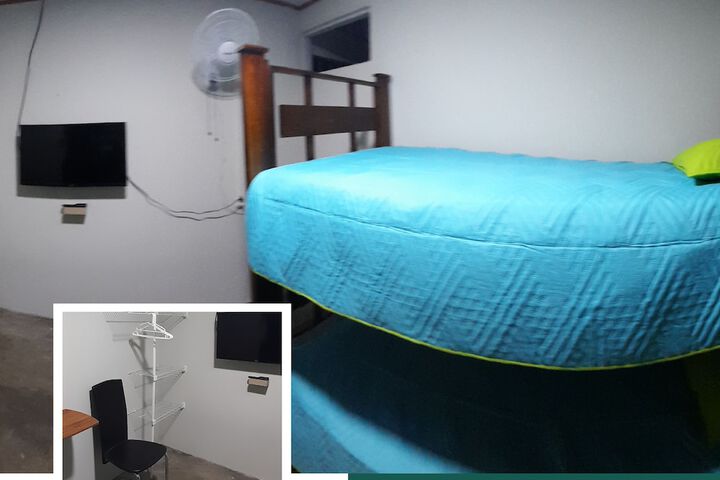 Room 1 of 4