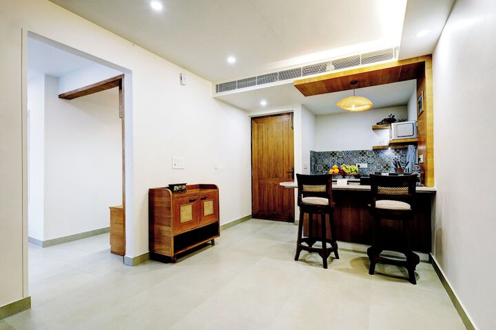 Room 18 of 66