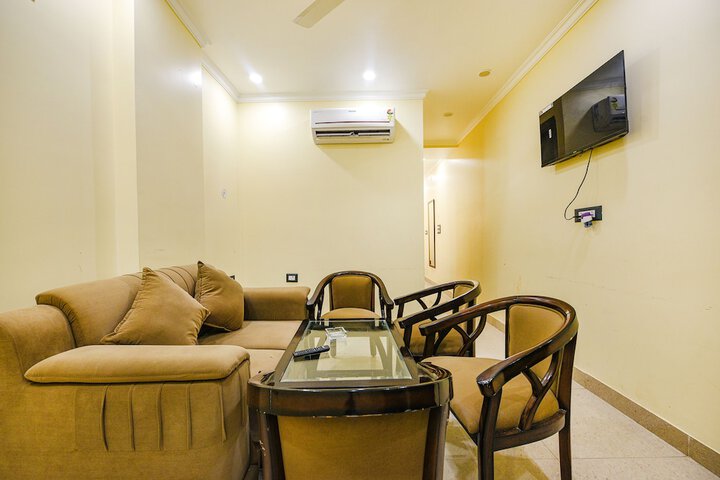Room 14 of 35