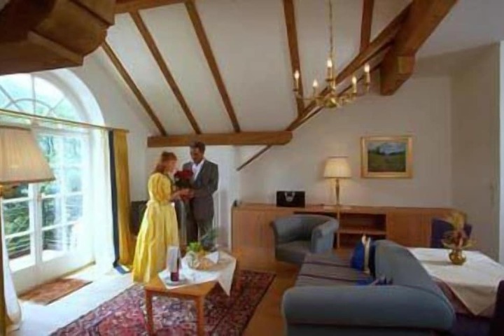 Room 22 of 57