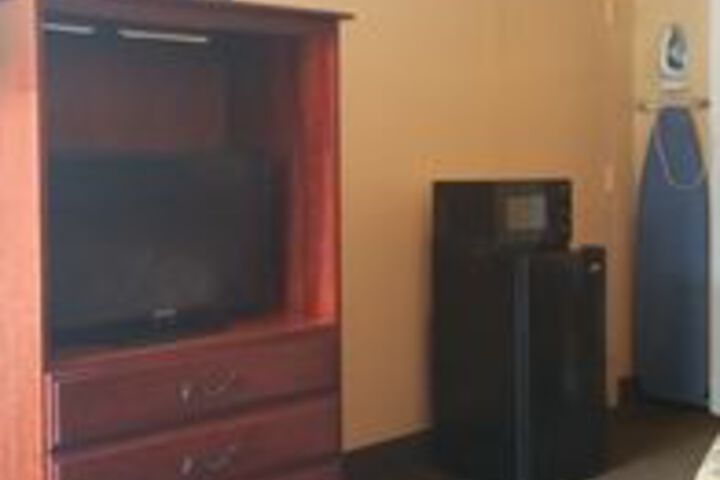 Room 15 of 24