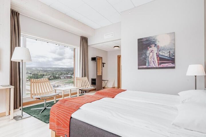 Room 17 of 56